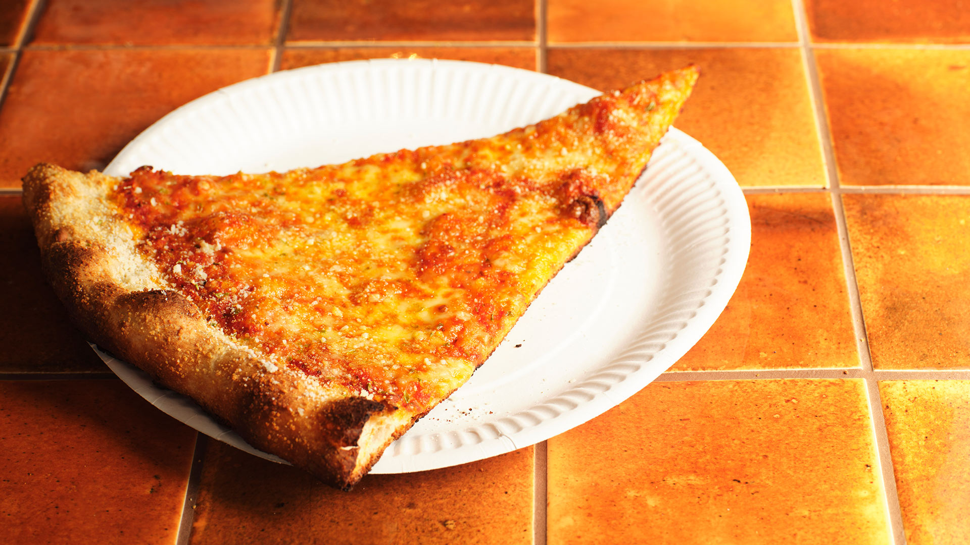 1_paulies_pizza_slices_080_ret_flat